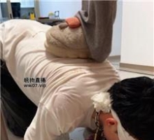 【南月女神】圈养家奴伺候起床 8798799