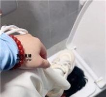 【南月女神】舔马桶-品尝圣水-物化家具奴679879